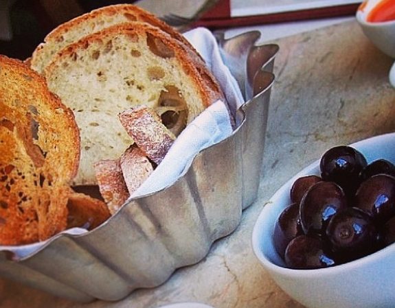 Guia para receber em casa com charme